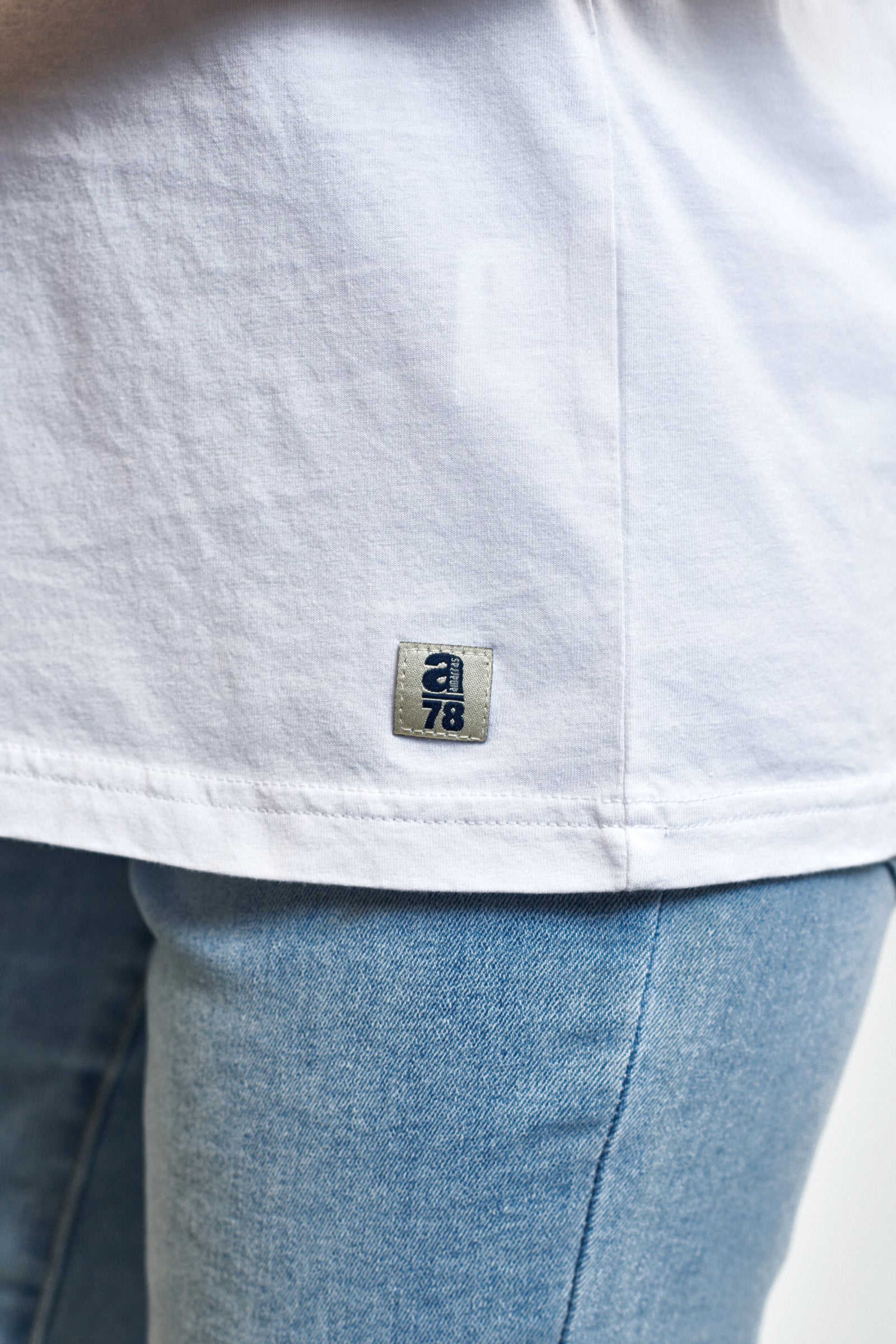 Camiseta Orgánica Leeward -