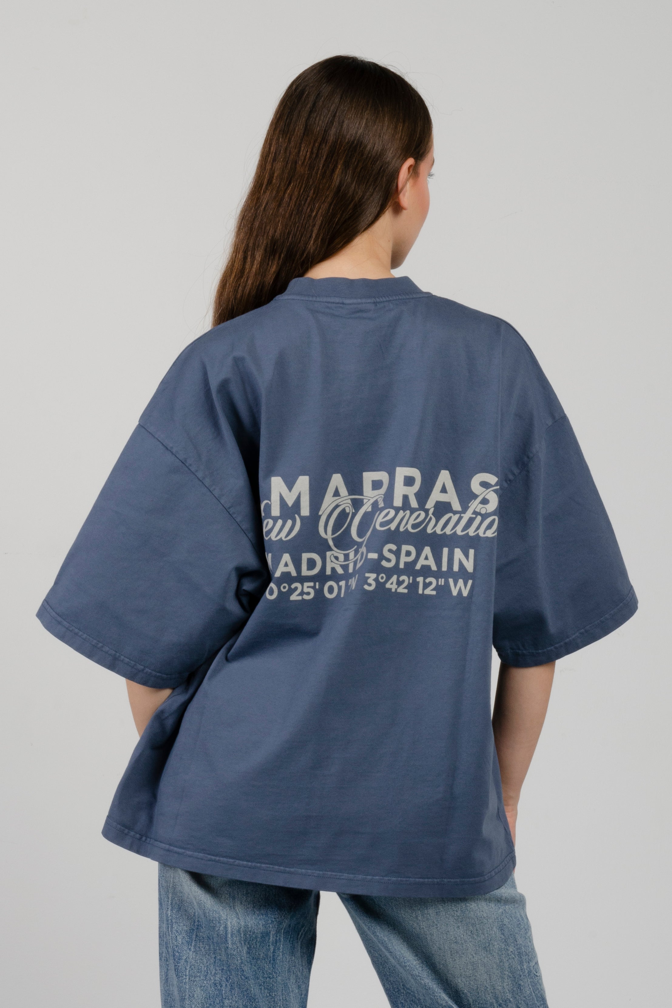 camiseta amarras unisex color azul marino con estampado náutico en pecho y espalda