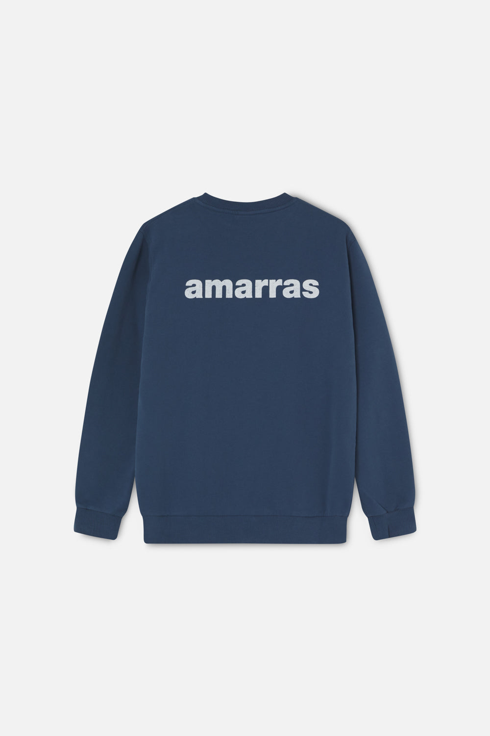 Vista de la espalda de la sudadera Amarras Varadero en azul marino con el logotipo de la marca estampado en blanco.